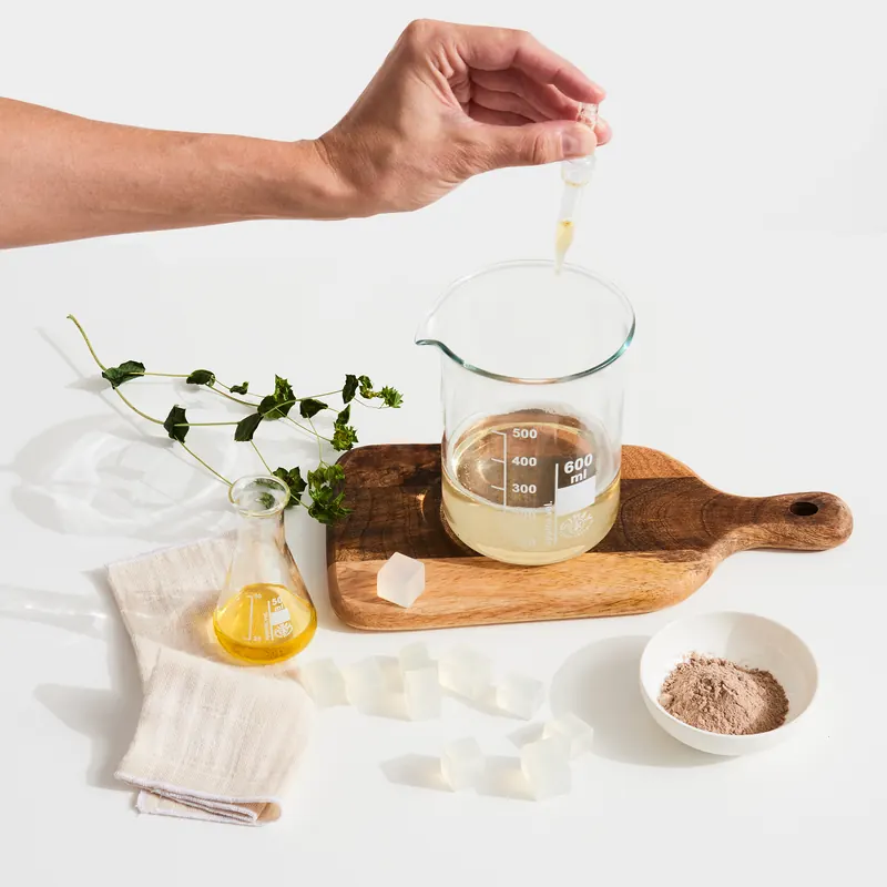 Adding oil to melted soap base